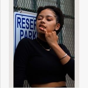 Meet your Posher, Cassandra